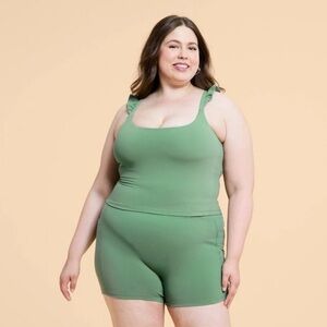 NEW Blogilates Popflex Ruffle Tank Green Size Medium NWOT